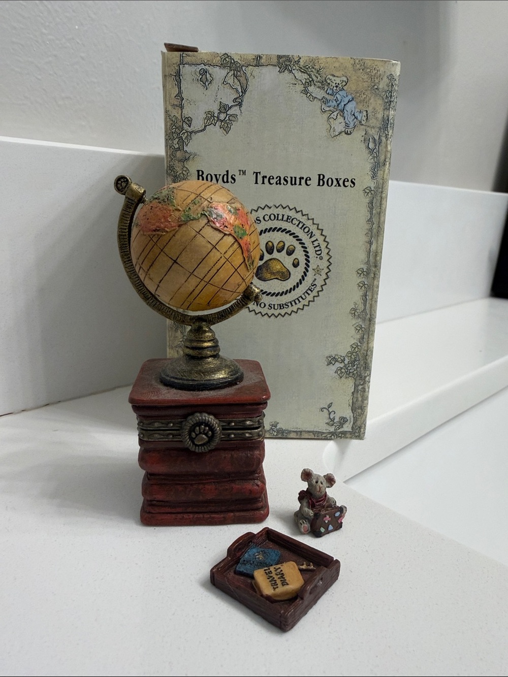 Boyd's Bears Sebastian's World w/Columbus McNibble Treasure Box Collection